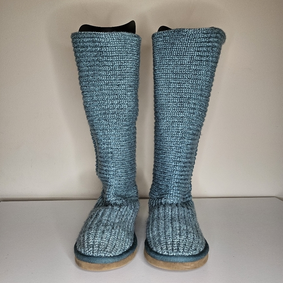 Ugg Women's Shoes Classic Cardy Knit Ugg Boots - Picture 3 of 16